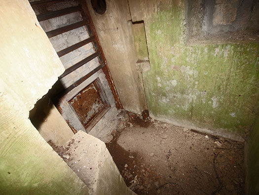StP Ruin, Mont de Neufchâtel, Pas-De-Calais. PART 2