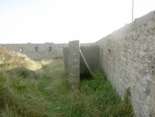 Lo362 Fort de Port Puce StP Gavres
