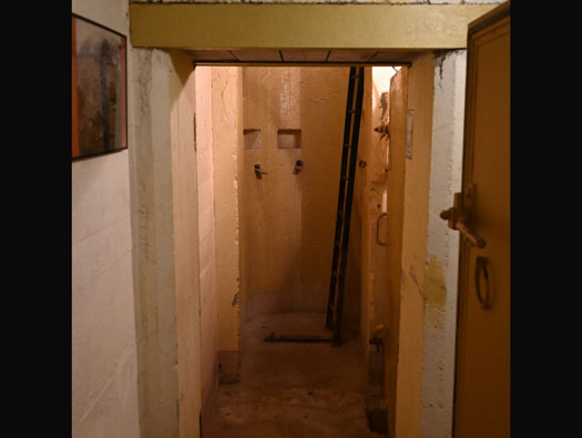 Wn17 de Colleville ("Hohe 61") [Hillman],
R806/SK Command Bunker