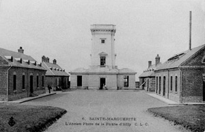 Marg02 Phare d'Ailly