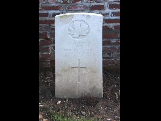 CWGC Mers-les-Bains Communal Cemetery.