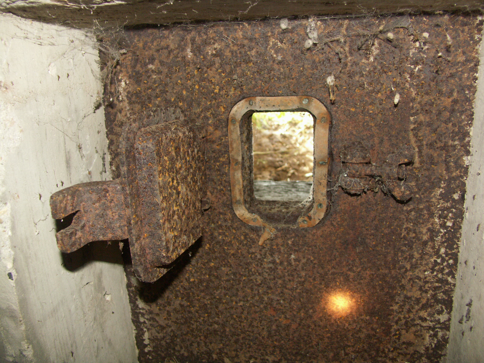 57P8 close combat defence window.