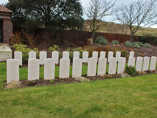 Les Baraques Military Cemetery CWGC