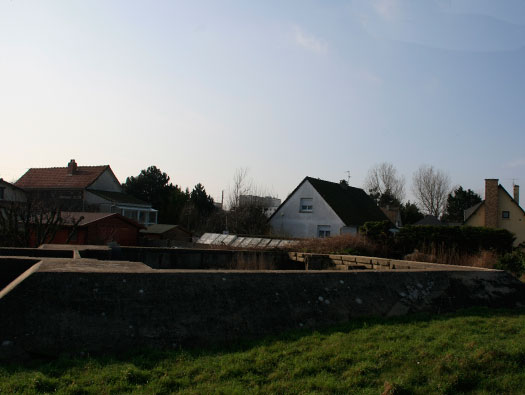 Die02 Falais amont