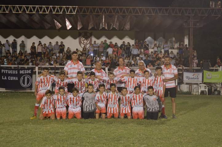 Los Gurises fueron para los de América
