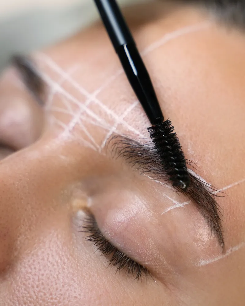 Repaso Anual Cejas, Labios, Ojos en Atman Beauty, Gavà