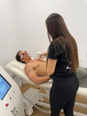 1 SESION DEPILACIÓN LASER DE 1 DE ESTAS ZONAS: PIERNAS COMPLETAS, PECHO, ABDOMEN+LUMBARES, BRAZOS COMPLETOS+HOMBROS
