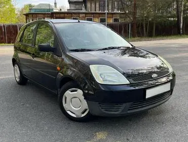 FORD FIESTA  1,3 i / 2003 / 140 000 km (1)