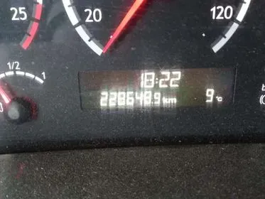 SCANIA P420 / 2006 / 228 700 km (11)