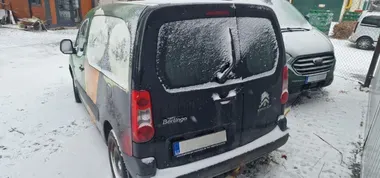 Citroen Berlingo 1,6 HDI / 2010 / 316 059 km (3)