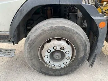 Volvo FM7 Concrete mix / 1999/ 311 419 km / Euro 3  (9)