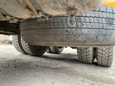 Volvo FM7 Concrete mix / 1999/ 311 419 km / Euro 3  (115)