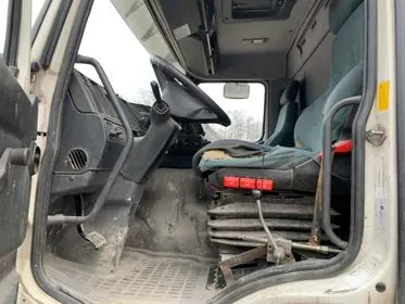 Volvo FM7 Concrete mix / 1999/ 311 419 km / Euro 3  (21)