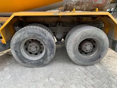 Volvo FM7 Concrete mix / 1999/ 311 419 km / Euro 3  (10)