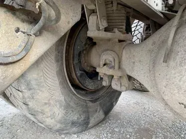 Volvo FM7 Concrete mix / 1999/ 311 419 km / Euro 3  (63)