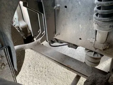 Volvo FM7 Concrete mix / 1999/ 311 419 km / Euro 3  (73)