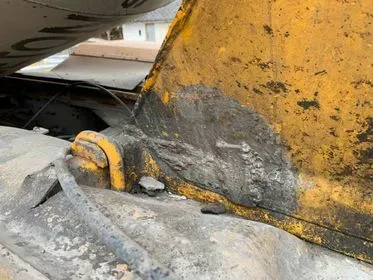 Volvo FM7 Concrete mix / 1999/ 311 419 km / Euro 3  (83)