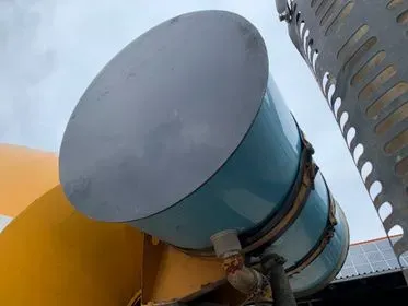 Volvo FM7 Concrete mix / 1999/ 311 419 km / Euro 3  (99)