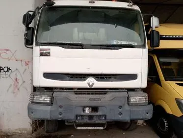 RENAULT KERAX R / 2003 / 396 500 km (3)