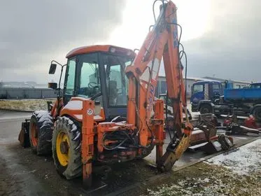 Fiat Kobelco B 200/ 2004/ 17 831 mth  (4)