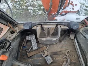 Fiat Kobelco B 200/ 2004/ 17 831 mth  (12)