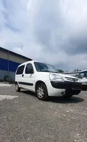 Peugeot Partner  1,6 HDI / 2007 / 313 710 km (1)
