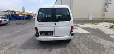 Peugeot Partner  1,6 HDI / 2007 / 313 710 km (5)