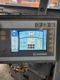 WIRTGEN W200i / 2015 / 8 280 m/h (16)