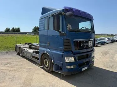 MAN TGX 26.400 / 2008 / 187 700 km (3)