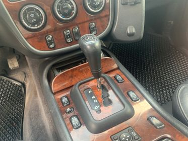 Mercedes -Benz  ML 270 CDI / 2.7L L5 DOHC 20V AWD/ 2004  (13)