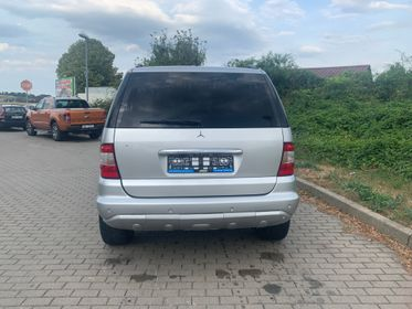 Mercedes -Benz  ML 270 CDI / 2.7L L5 DOHC 20V AWD/ 2004  (6)