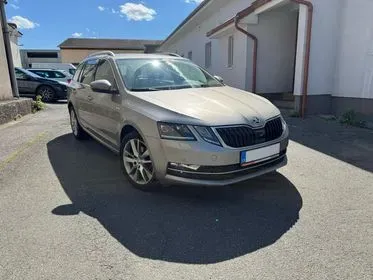 Škoda Octavia / 2019 / 144 182 km (3)