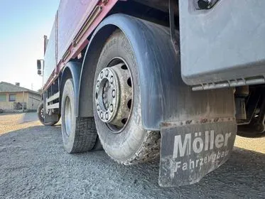 Mercedes-Benz AXOR 2540 L 6x2 / 2012 / 84 020 km (17)