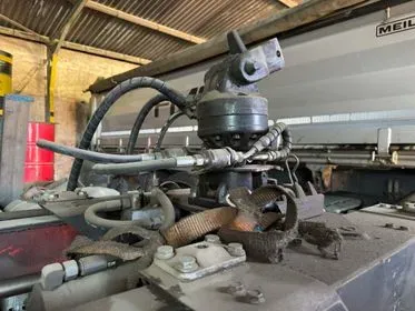 Mercedes-Benz AXOR 2540 L 6x2 / 2012 / 84 020 km (19)