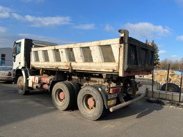 Iveco 8210 dump truck / 2004  (3)