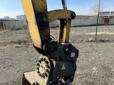 KOMATSU PW 118 MR-8 / 2017 / 5 611 m/h (8)