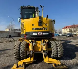 KOMATSU PW 118 MR-8 / 2017 / 5 611 m/h (5)