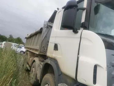 Scania G420 CB8x4 / 2010 / 301 210 km (7)