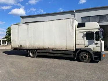 MAN ME 14.280 / 2005 / 79 500 km (3)