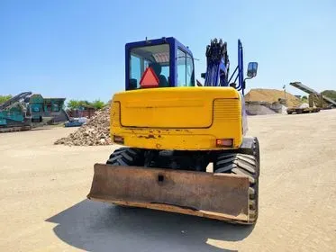 Takeuchi TB175W / 2007 / 12 900 m/h (6)