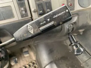 MAN TG1 19.293/ 1997/ EURO 2/ container chain carrier (65)