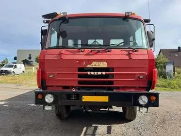 Tatra 815 V26 J / 1990 / 58 900 km (2)