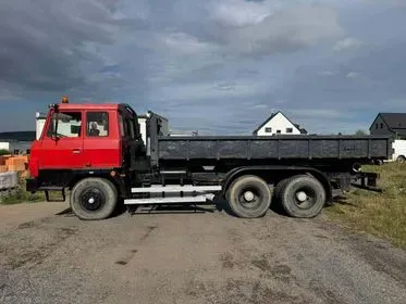 Tatra 815 V26 J / 1990 / 58 900 km (4)