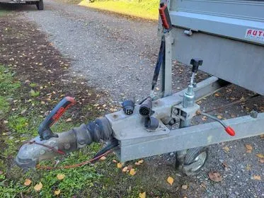 EUROTRAILERS UN AG 15 / 2020 (9)