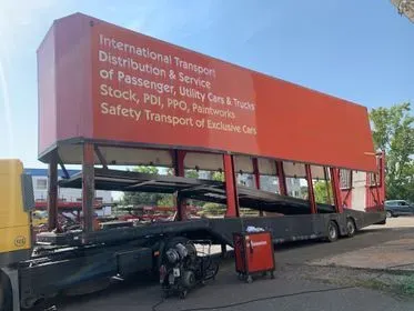 Lohr SRT 04/ 2004/ Enclosed Car Transporter Trailer (1)