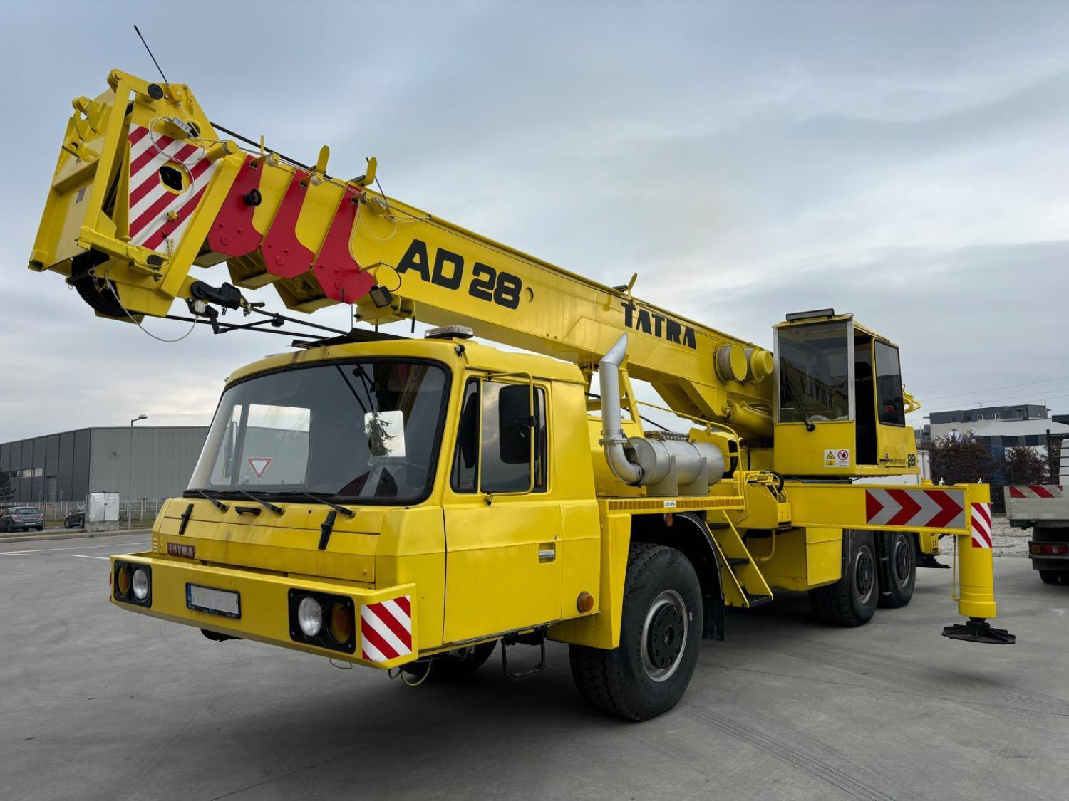 TATRA AD 28