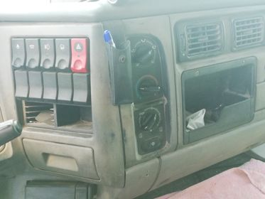 Renault Premium Route 420.19 T /  4x2/ 2005  (26)