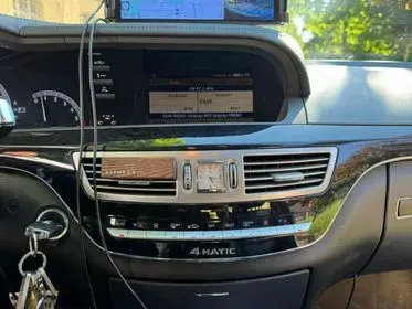 Mercedes-Benz S 350 CDI 4MATIC / 2010  / 176 330 km (12)