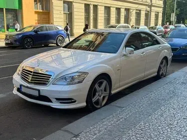 Mercedes-Benz S 350 CDI 4MATIC / 2010  / 176 330 km (1)