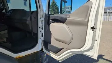 DAF LF 45.220 / 2012 / 915 000 km (14)